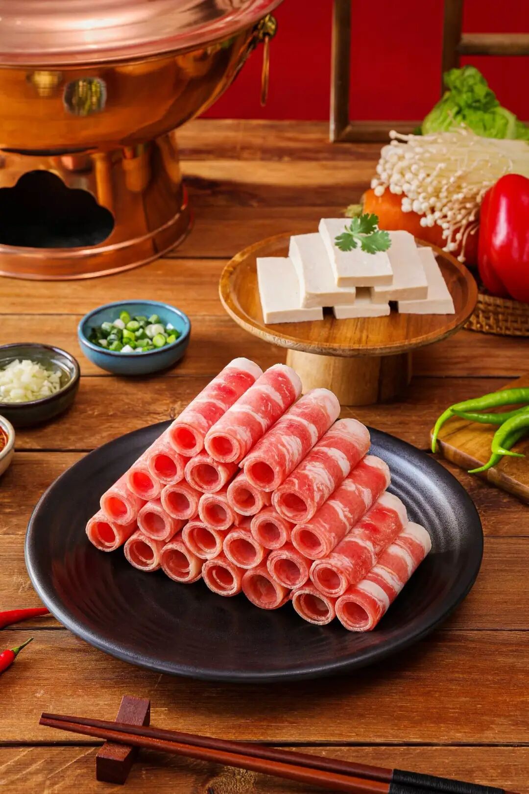 658c8e5a6c9275dec114777e2816587f.jpg 樂(lè)林丨讓每個(gè)人,樂(lè)享品質(zhì)涮烤生活